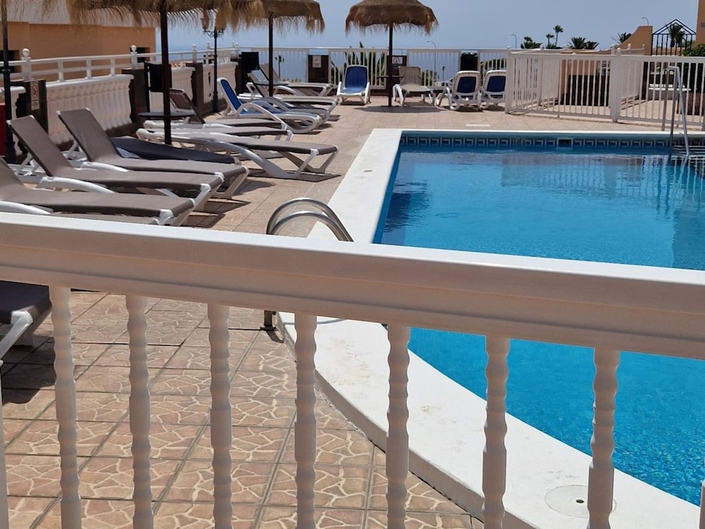 Paradise Court 1 BR Condo With Pool Costa Adeje