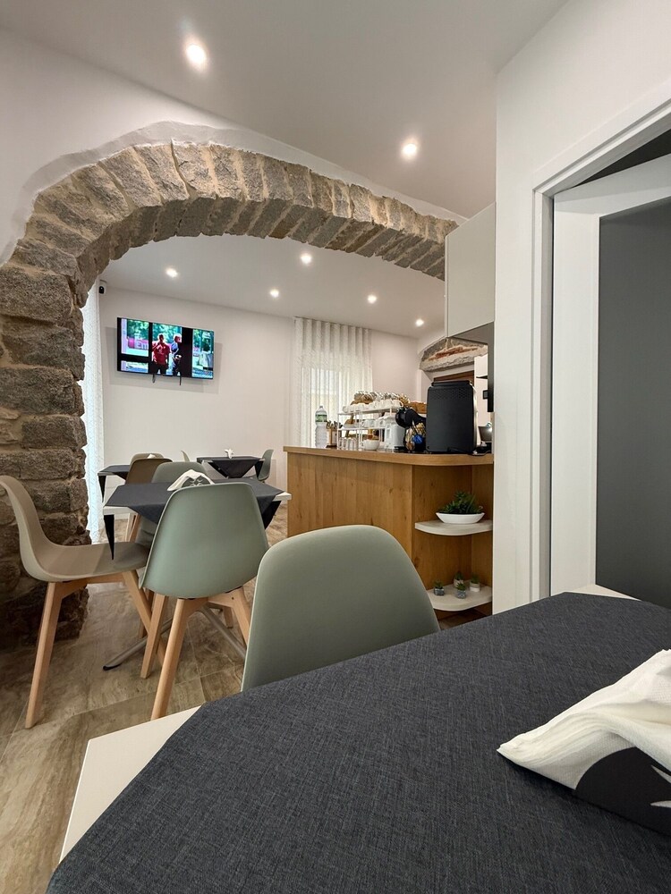 EXORIA Luxury Rooms & Spa