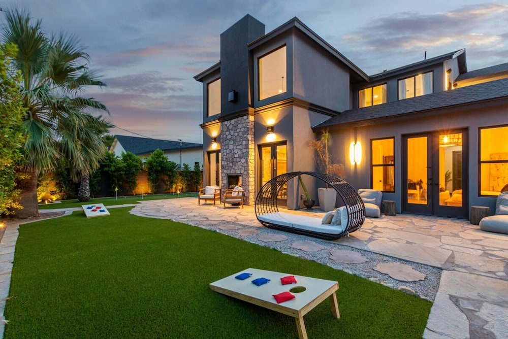 Stonewood Luxe Estate 5 Showers Heated Pool GYM