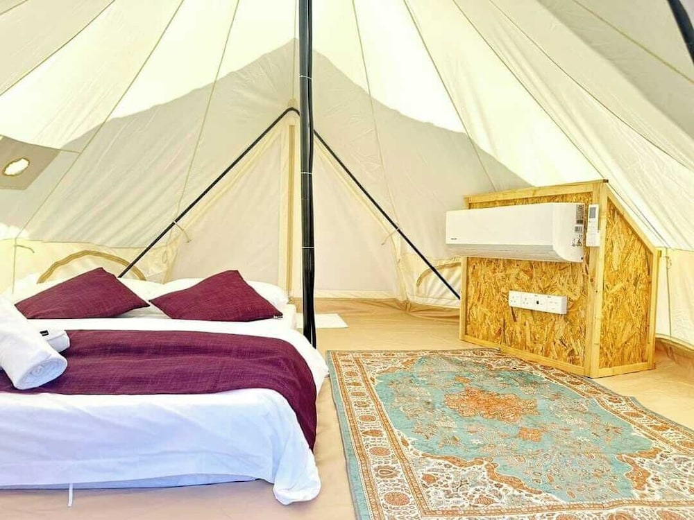 DNAMIE GLAMPING - LUX TENT