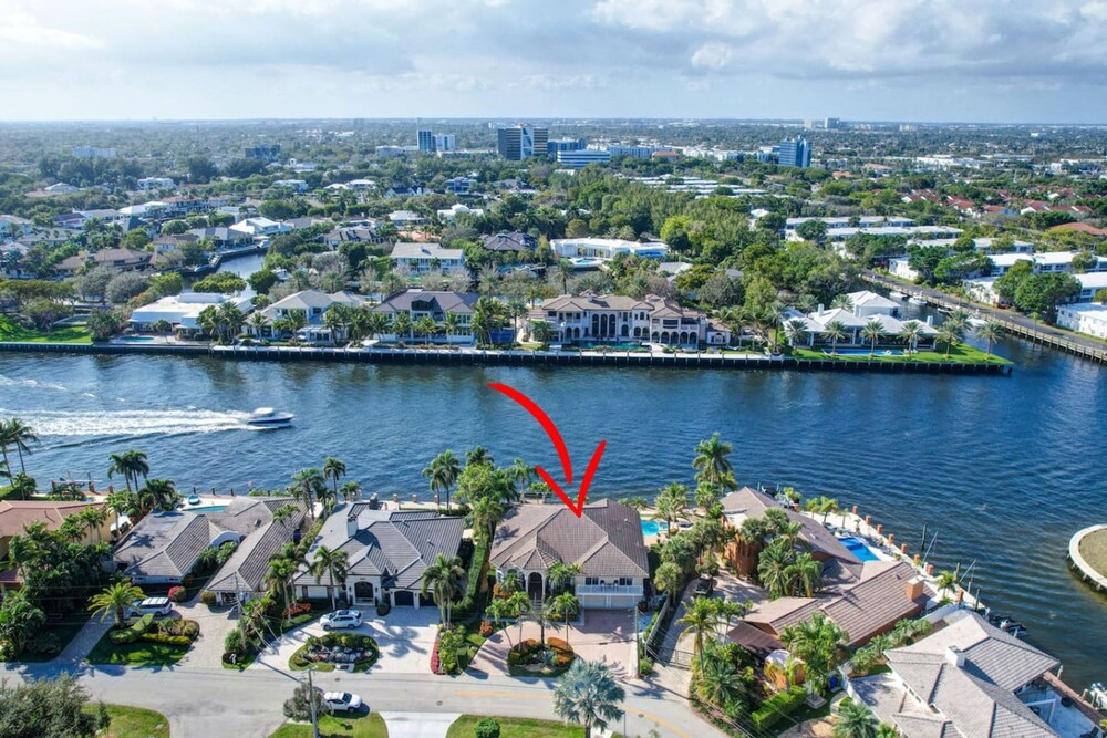 Serenity Villa Water Front