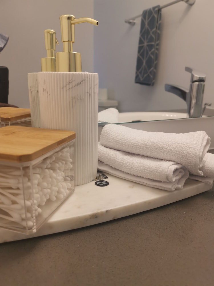 Barrie Comfort Lodging
