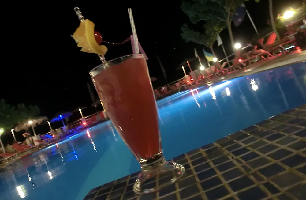 Santorini Camping & Hostel