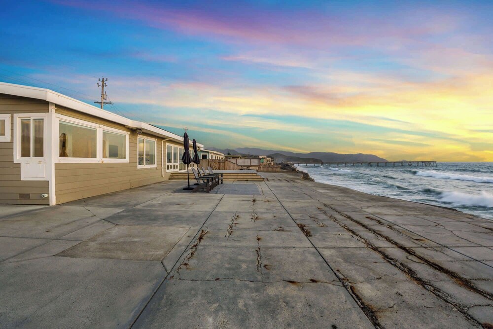 @marbella Lane-oceanfront Retreat w/ Stunning View