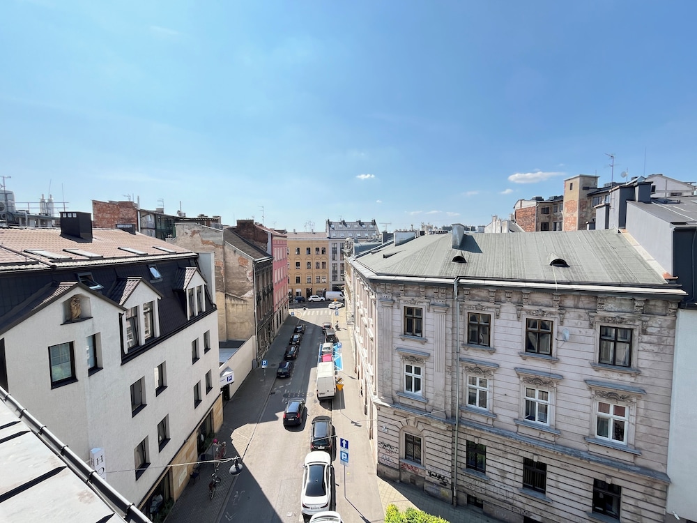 Kleparz Skyline Apartment - LoftAffair view 2