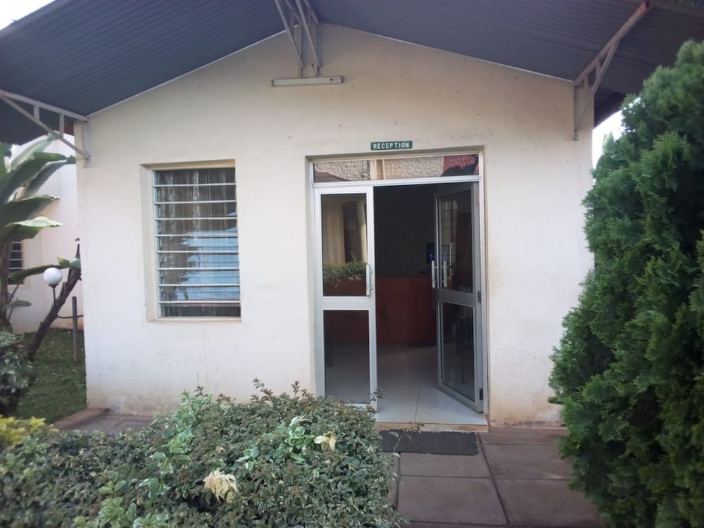 Kiembeni Resort view 4