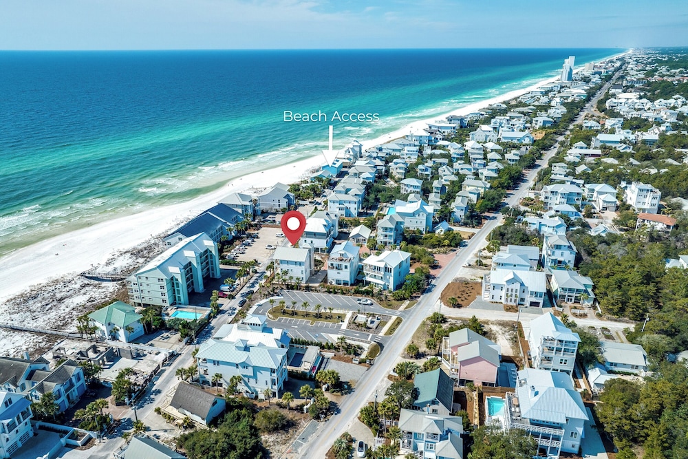 6br/5.5ba ~ Sleeps 20 ~ Perfect for Family Gateway!