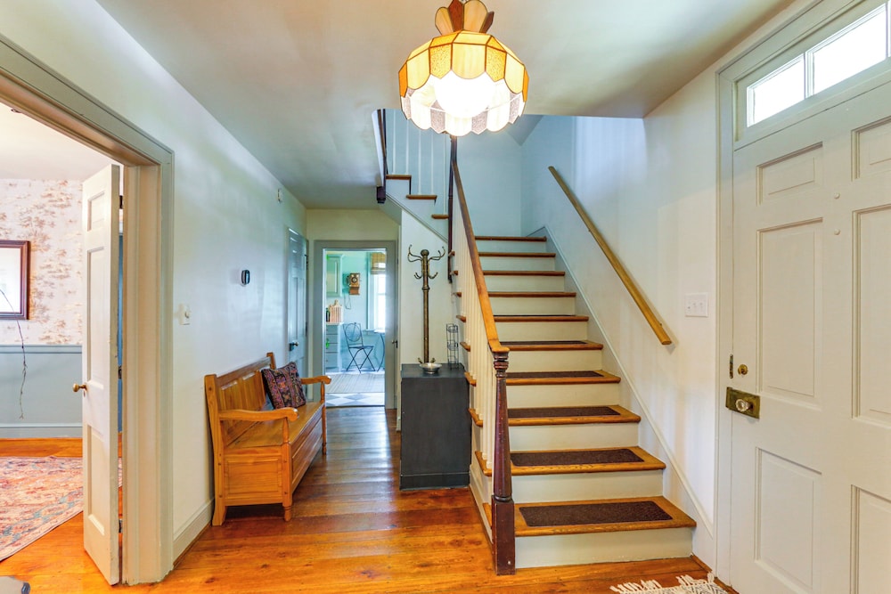 Walkable Location: Historic Home in Charles Town!