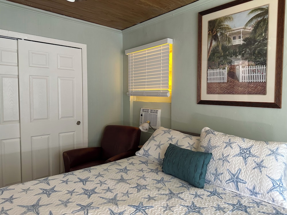 Banana Beach Retreat