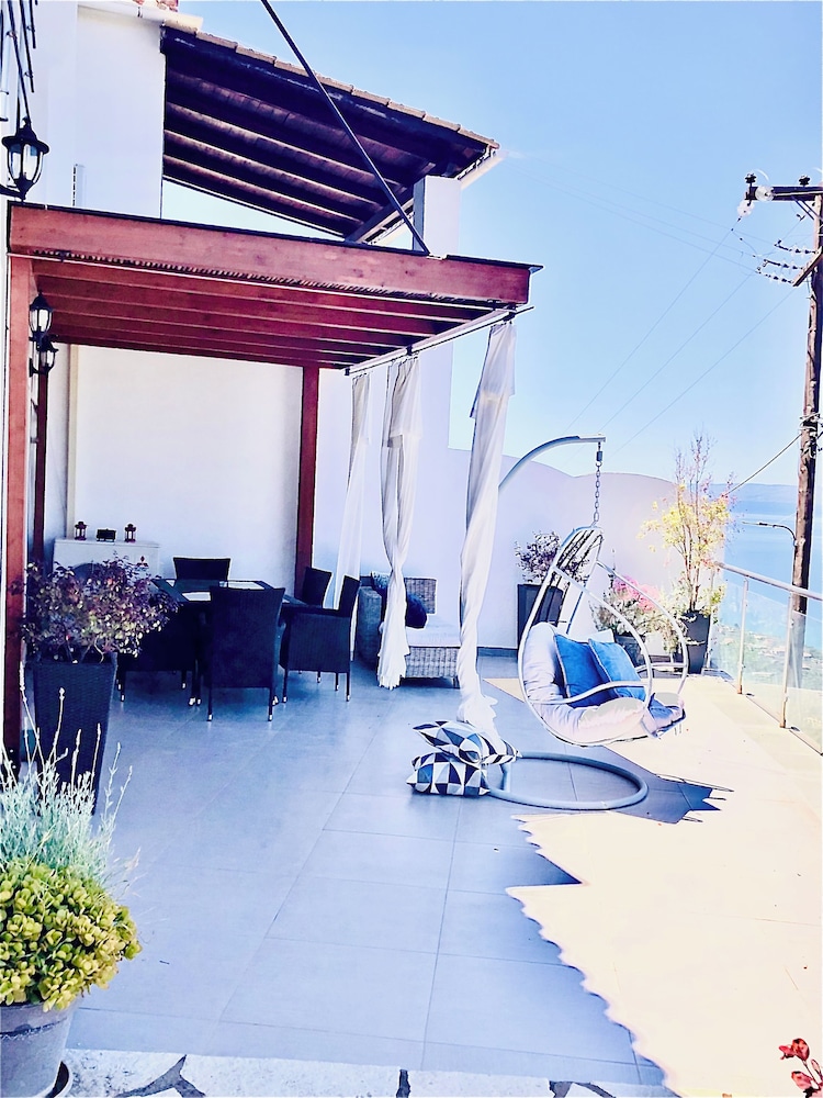 Ilektra Studio Apt with Sea View
