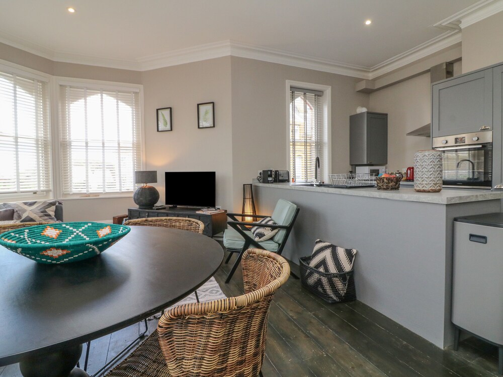 7 Belgrave Apartments
