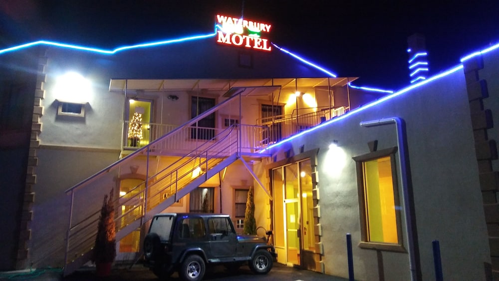 Waterbury Motel