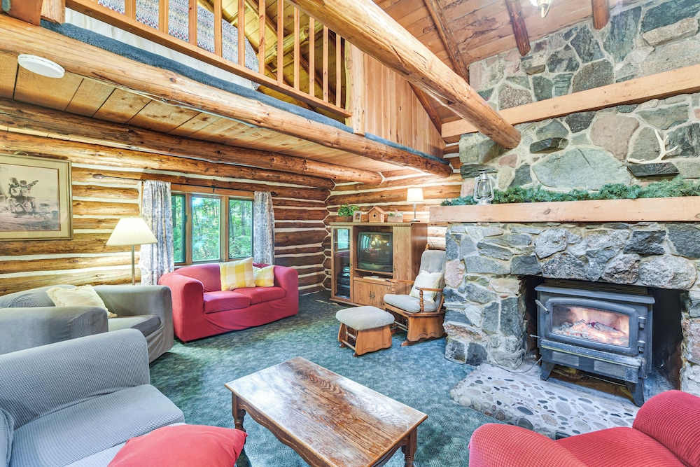 Authentic Log Cabin w/ Private Pond in Glidden