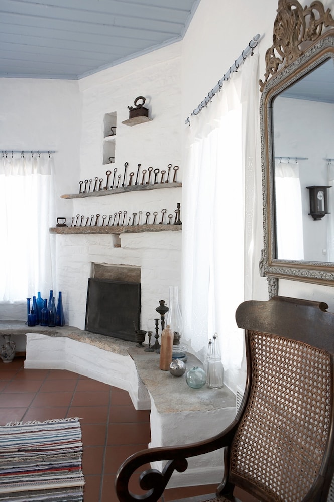 Kea Village Suites & Villas