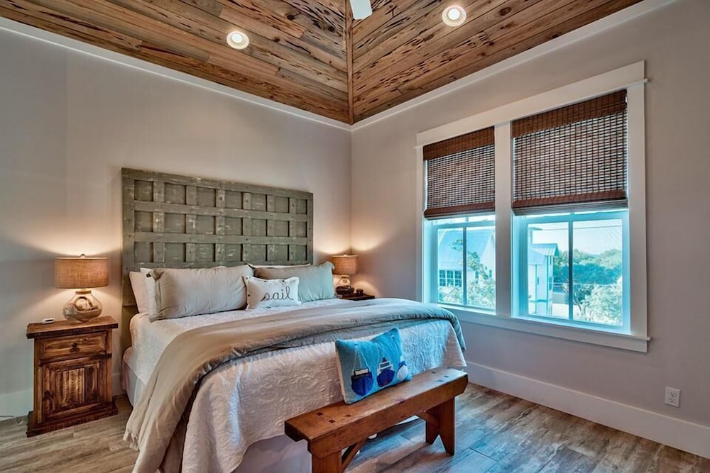 Big Sandy 8 Bedroom Holiday Home by Five Star Properties