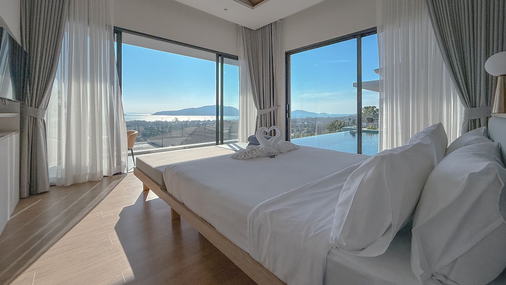 The Salin Seaview Villas
