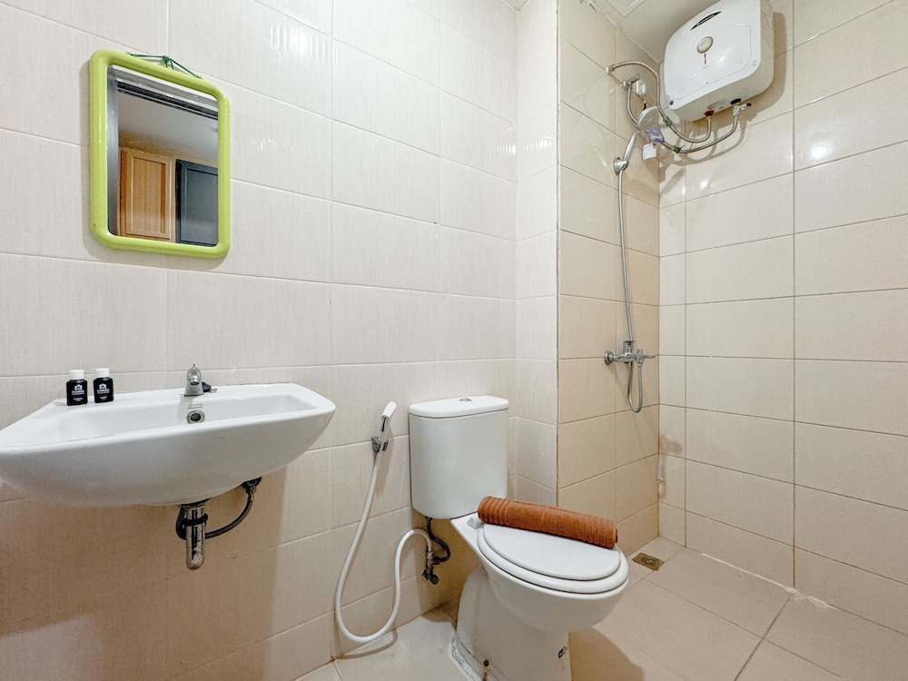 Cozy Stay And Best Value Studio At Tamansari Prospero Apartment