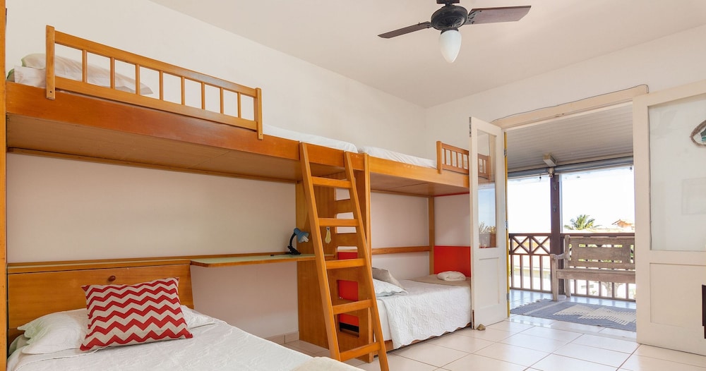 Bz43 Casa em condominio pé na areia