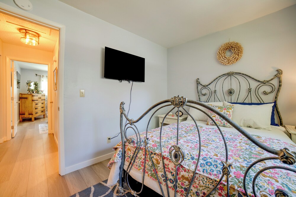 1 Mi to Reno-sparks: Home in Family-friendly Area!