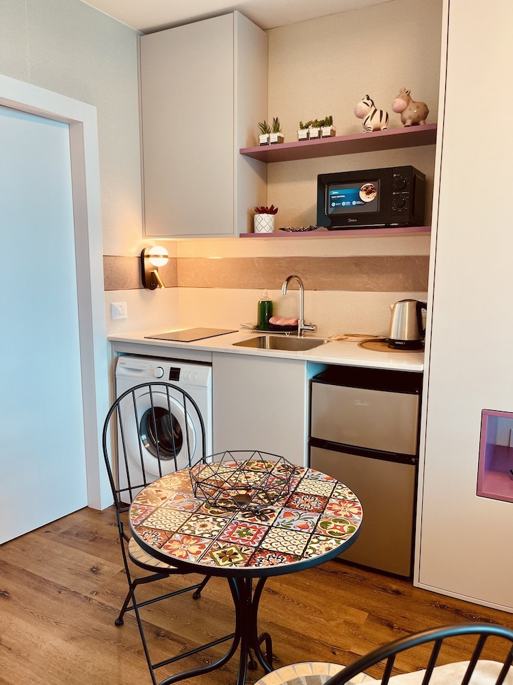 Carmel Holiday Apartments