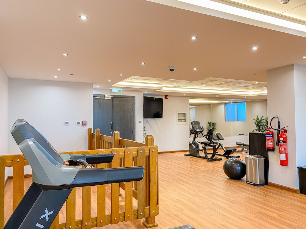 Luxury StayCation - Elegant 1BR Apartment in the Heart of Dubai — activities & amenities