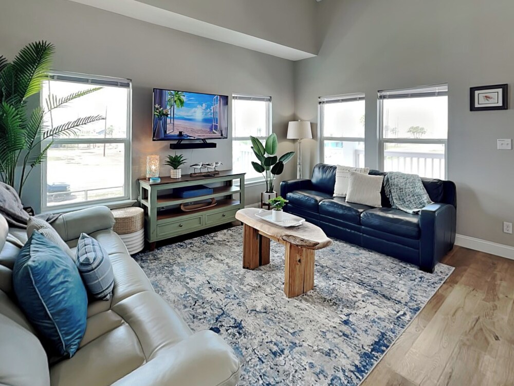 Inn at Bleu Estuary by Miss Kitty’s