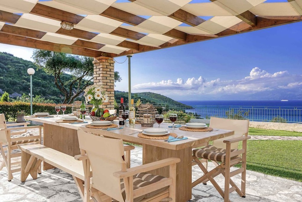 Villa Irida view 2