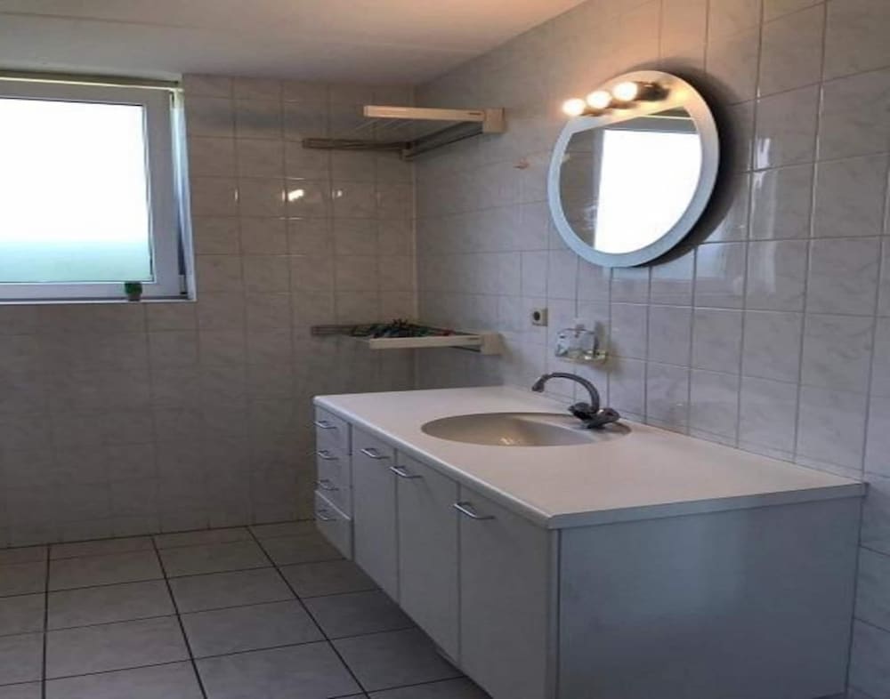 Comfortable 6-person Holiday Home