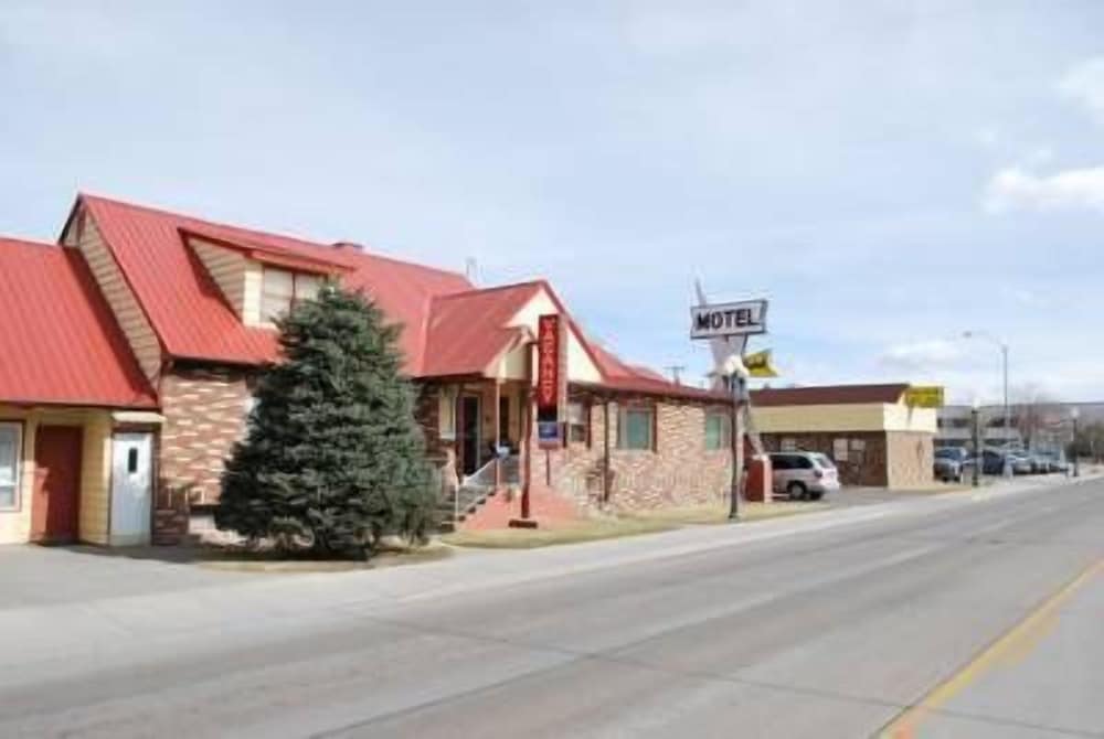 Great Falls Vacations - Central Motel Great Falls - Property Image 18