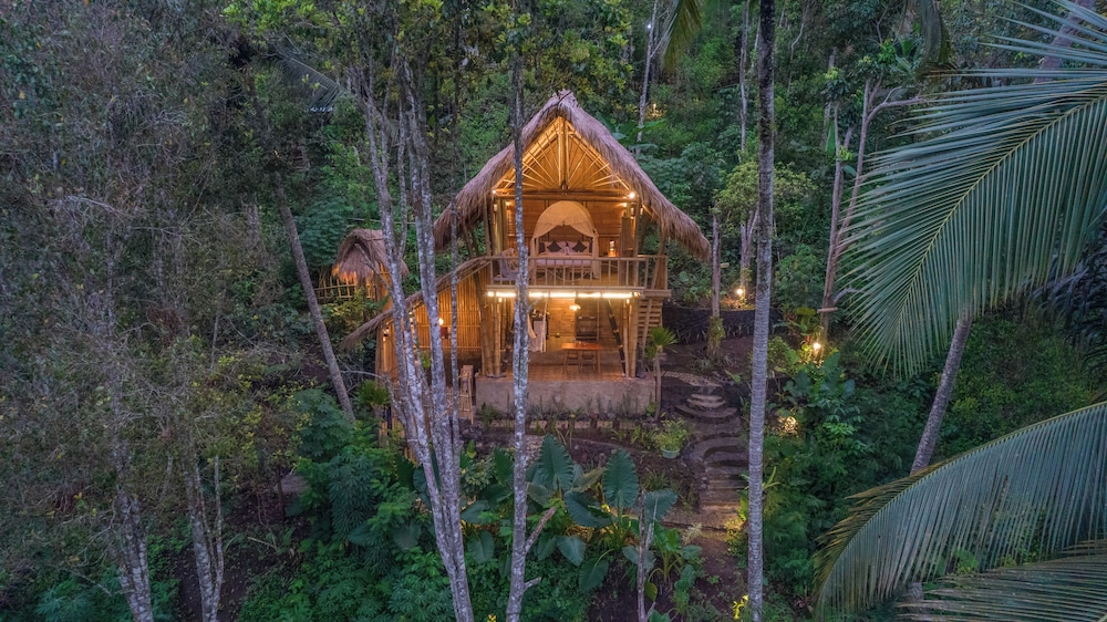 Ayo Hill Villa