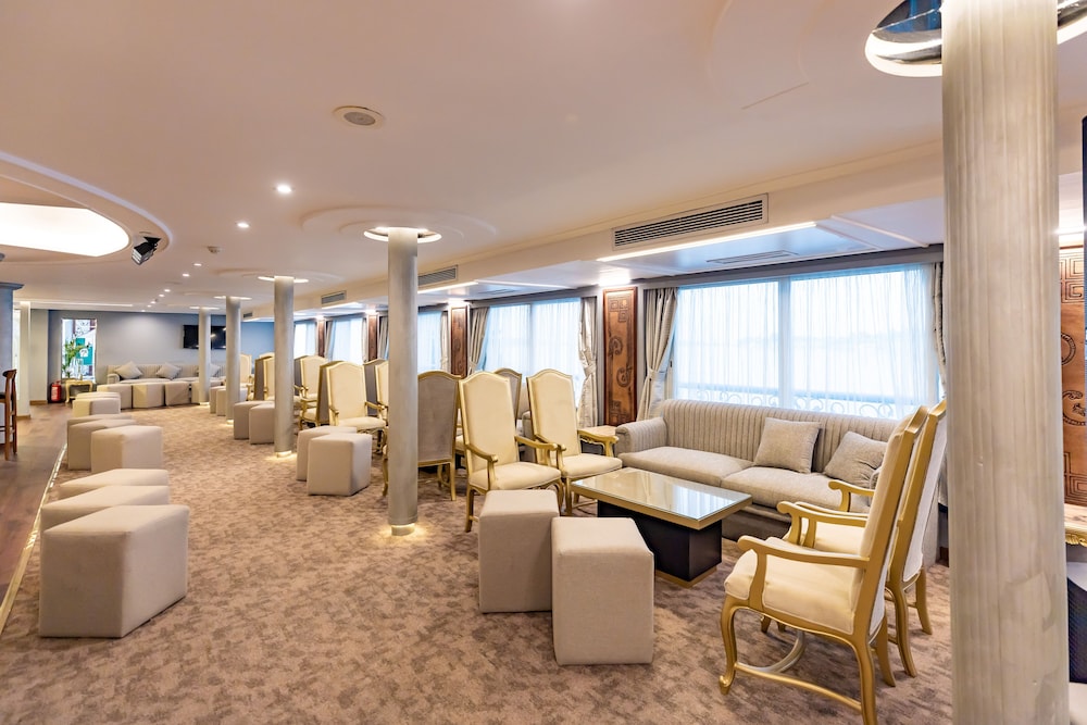 Casa Sol Nile Cruise view 2