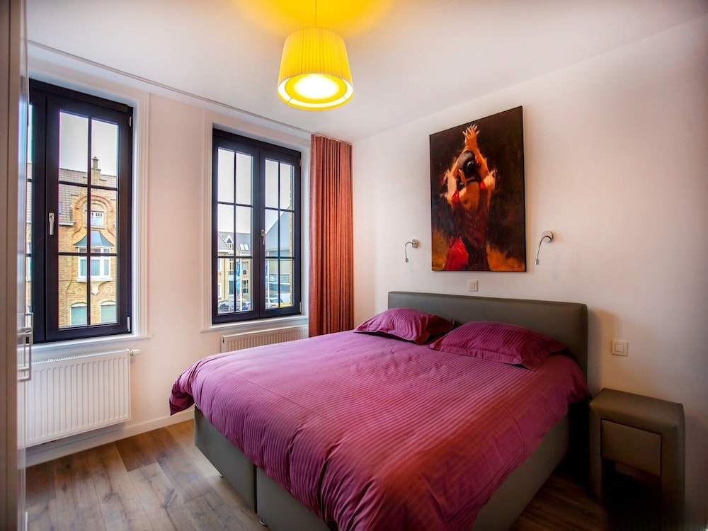 Modern, Snug Holiday Home Near Koksijde Beach