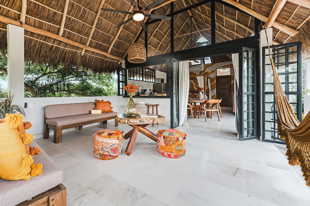 Casa Latino