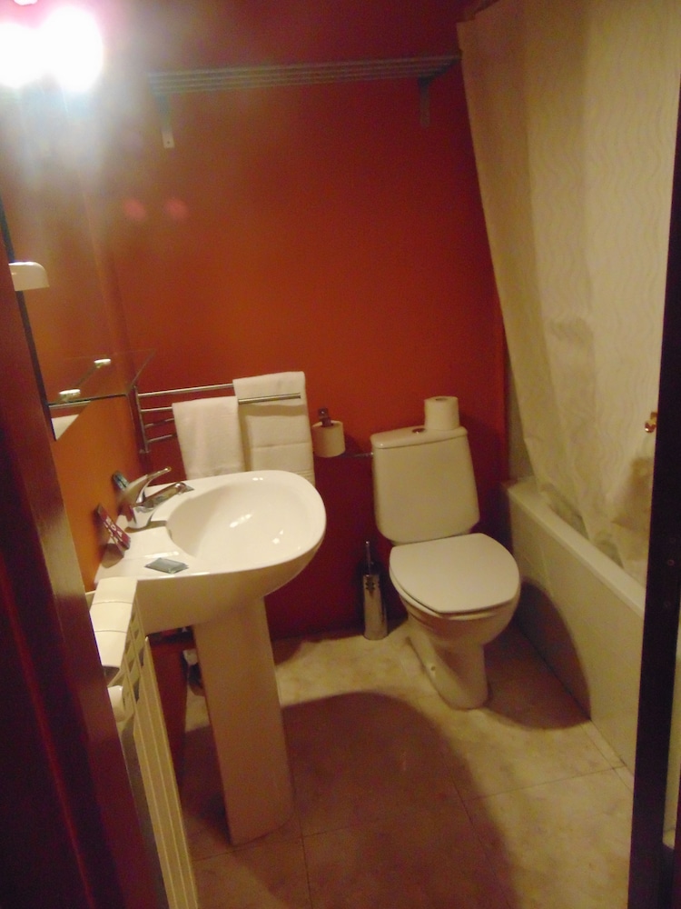 Hostal El Pinar photo 2