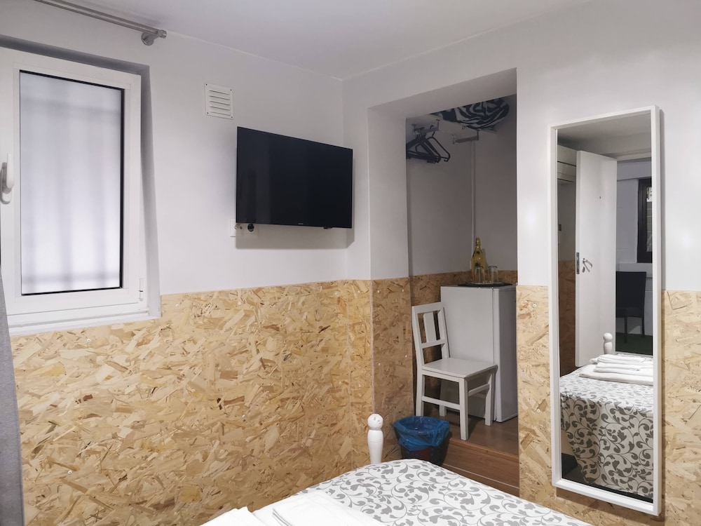 Jualis Guest House
