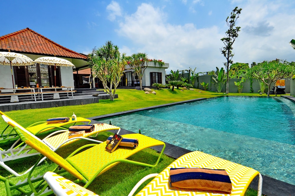 Majestic 5BR Villa Del Boca — recepcion & lobby