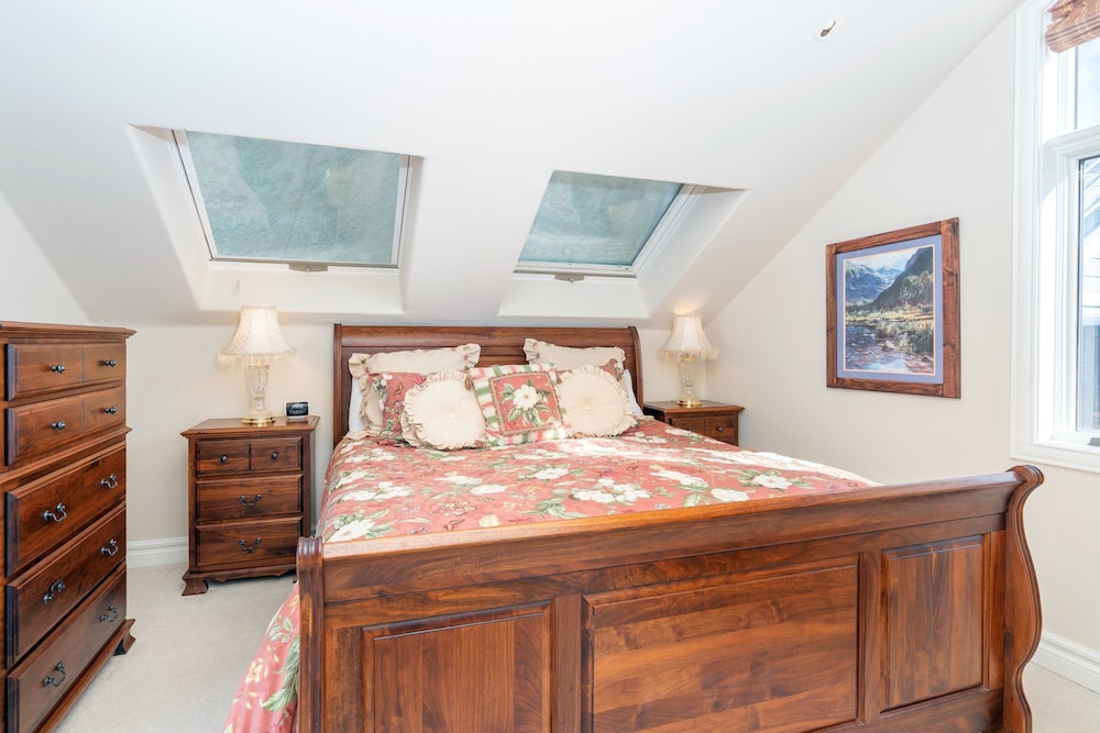 Hruza Hideout by Avantstay Quiet Apartment in Telluride s Historic District Permit 16094