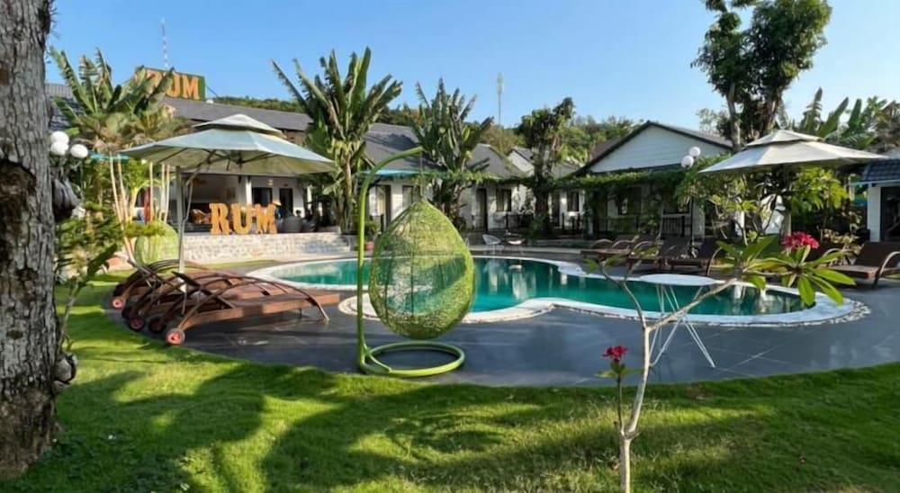 Rum Bungalow Resort Phu Quoc