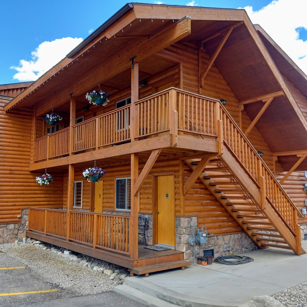 Lone Eagle Lodge - Property Image 26