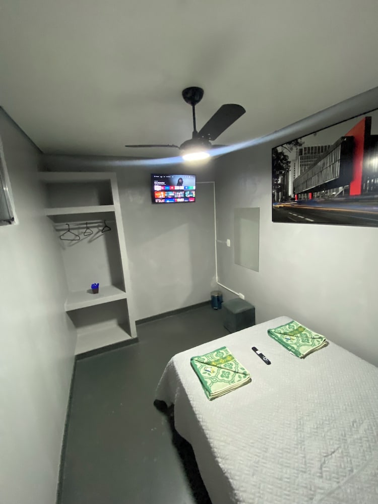 HOSTEL ANPRADO