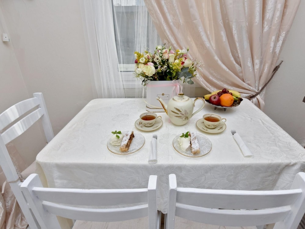 Royal Apartment by Travel Pro Services - Nea M photo 5