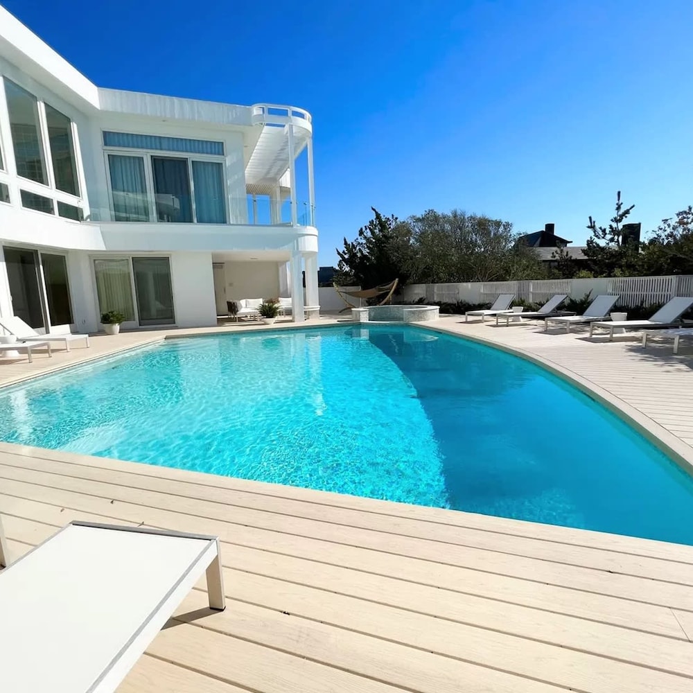 TBD by Rove Travel 7BR Pool Hot Tub