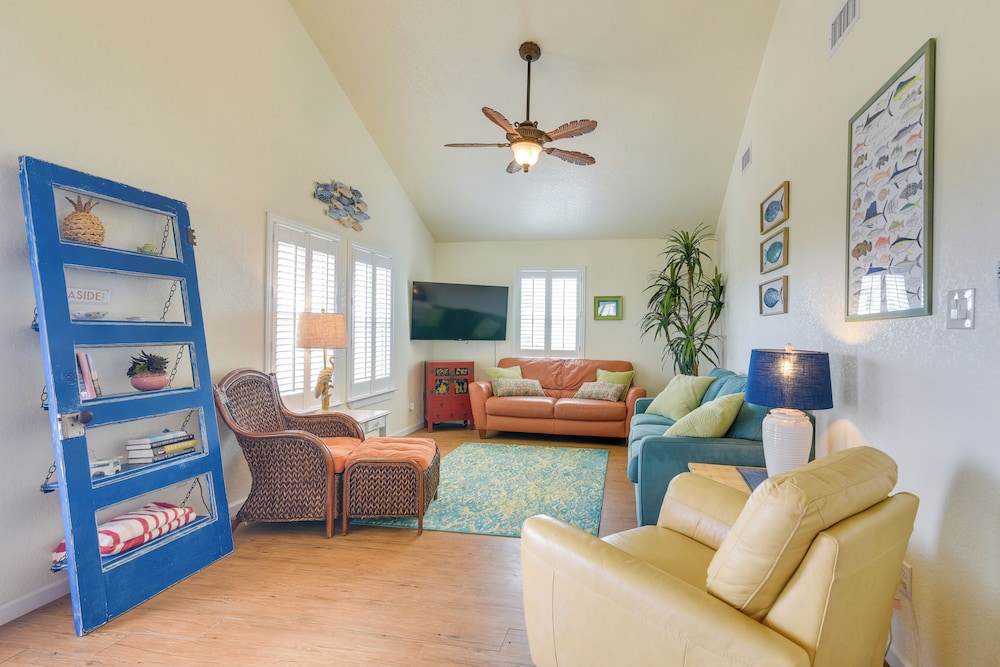 Walk to Shore: Surfside Beach Home w/ Bay Views