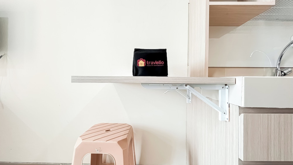 Simply And Homey Studio Room Apartment B Residence