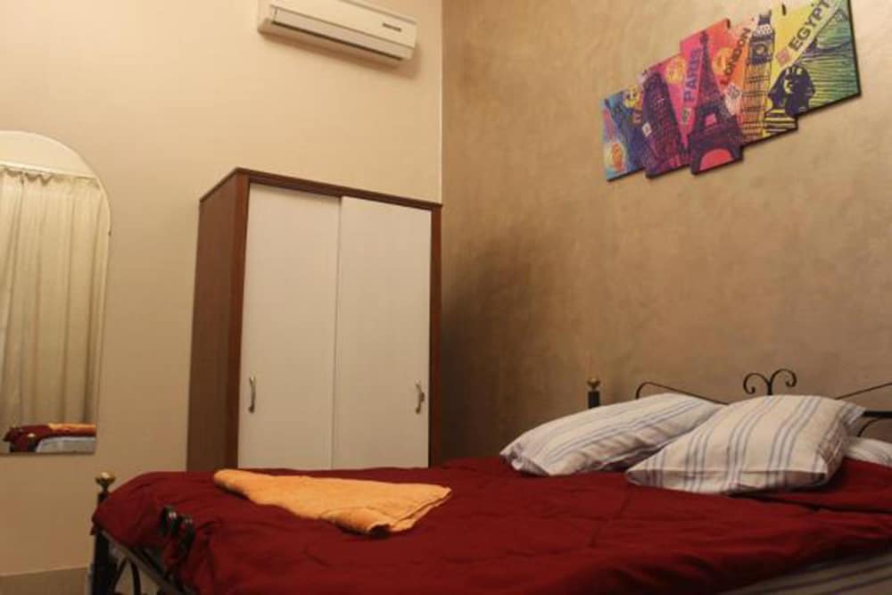 Meramees Hostel