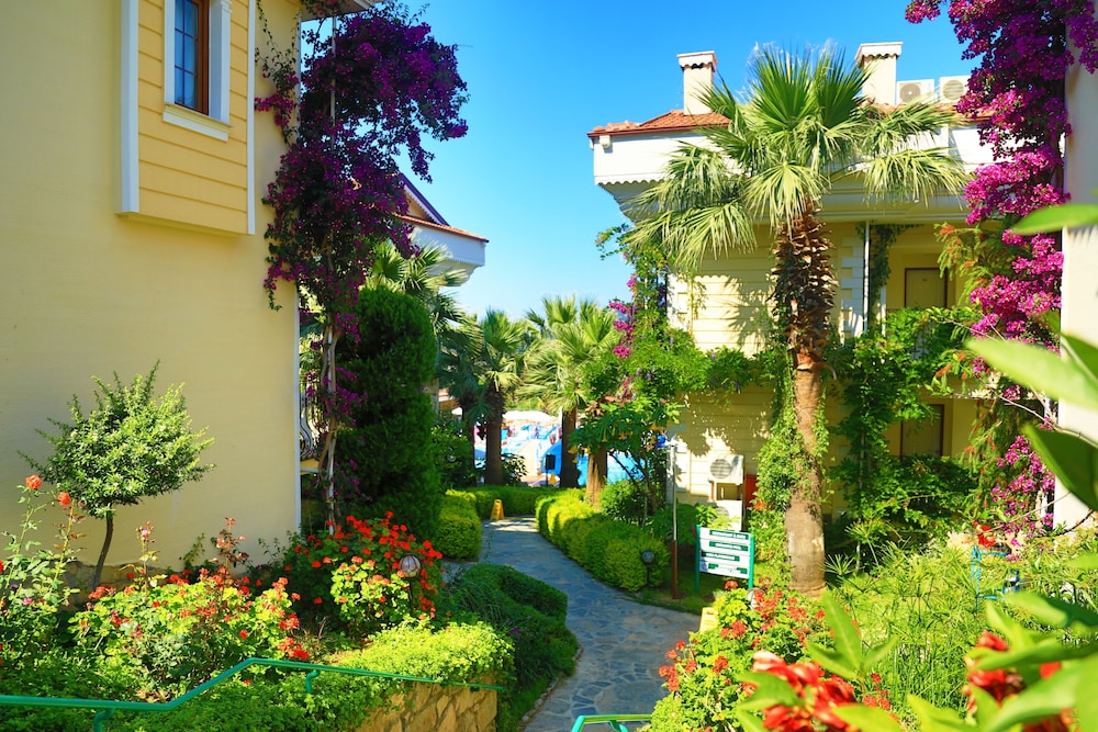Yel Holiday Resort - All Inclusive