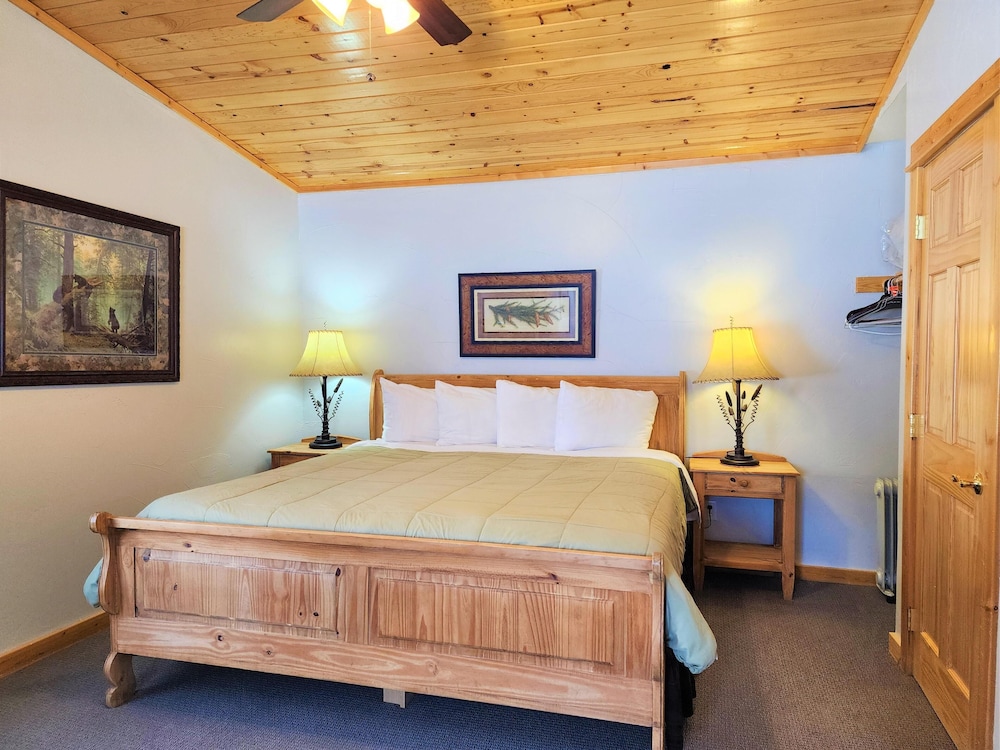 Estes Park Condos - Property Image 185