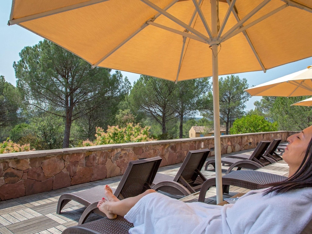 Relaxing La Motte Hideaway for a Group