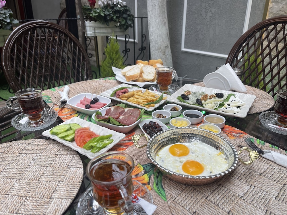 Moda Suit - Image 24