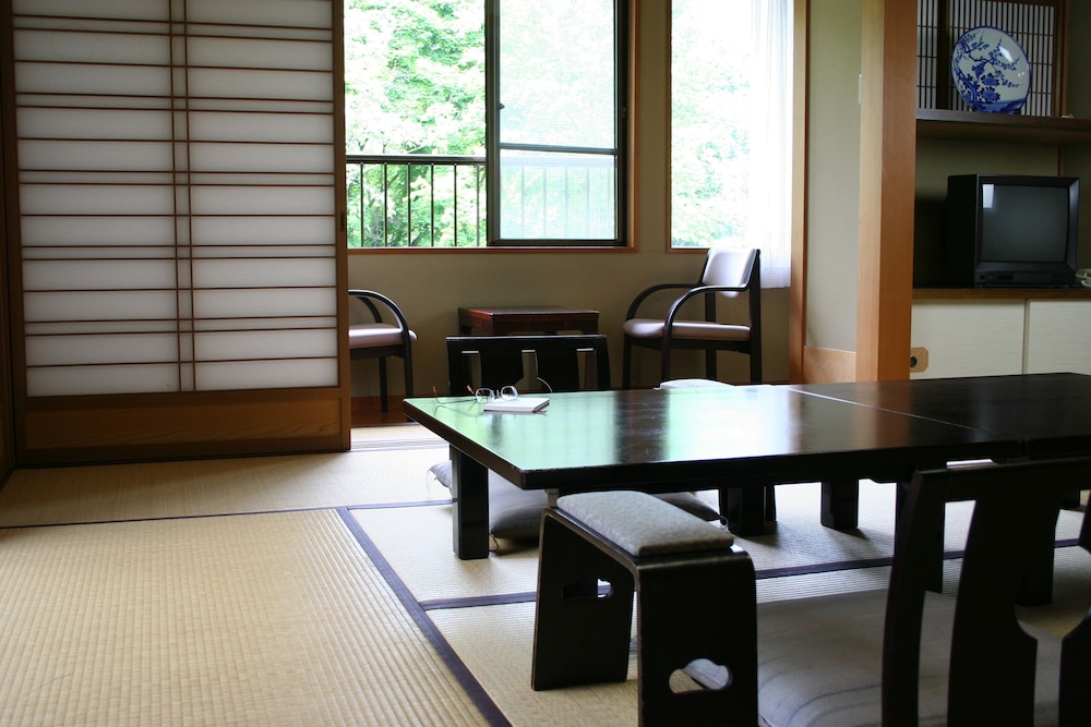 Hina no Yakata Matsunoi